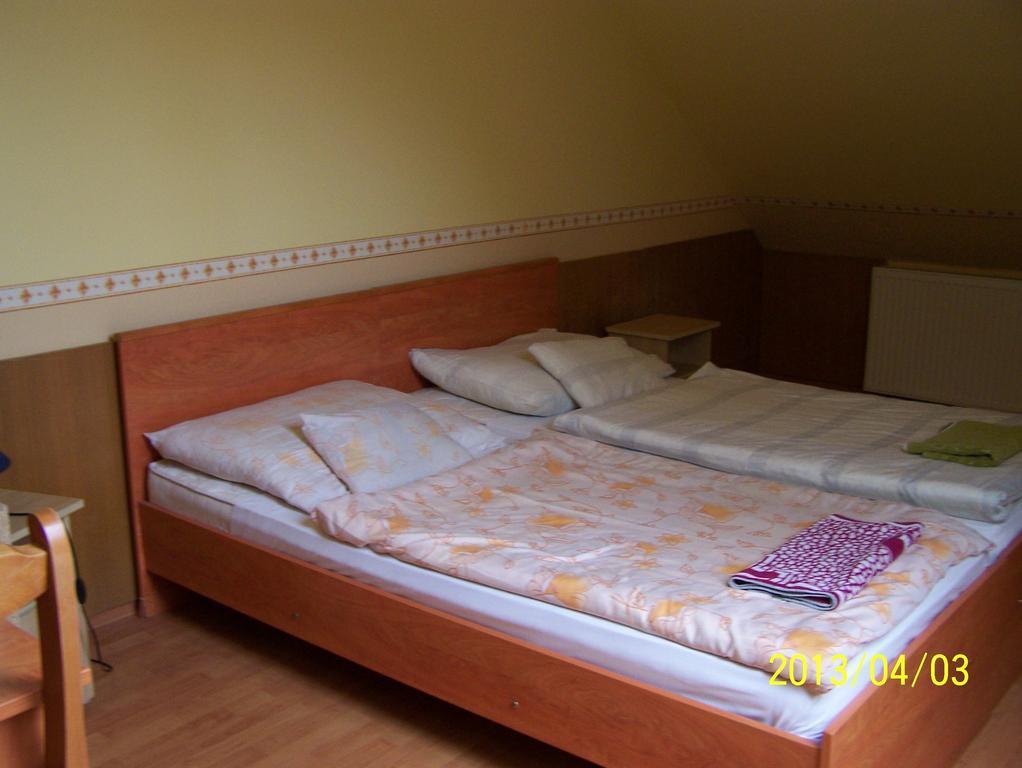Borostyánkert Étterem&Vendégház Sitke Chambre photo