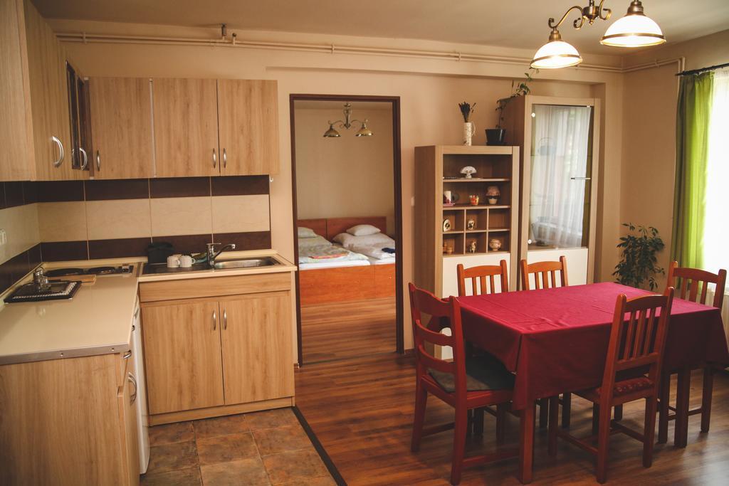 Borostyánkert Étterem&Vendégház Sitke Extérieur photo
